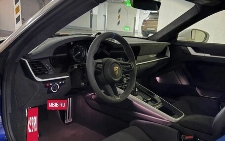 Porsche 911, 2024 год, 39 990 000 рублей, 4 фотография