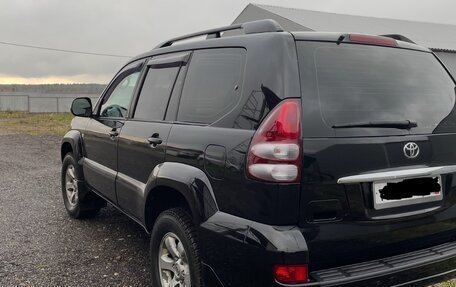 Toyota Land Cruiser Prado 120 рестайлинг, 2005 год, 1 350 000 рублей, 6 фотография