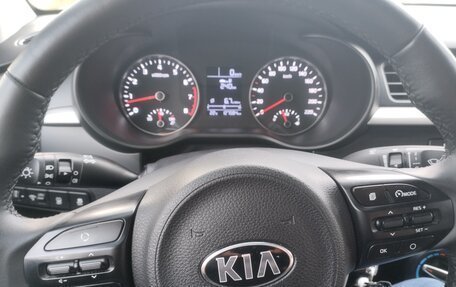 KIA Rio IV, 2017 год, 1 100 000 рублей, 10 фотография