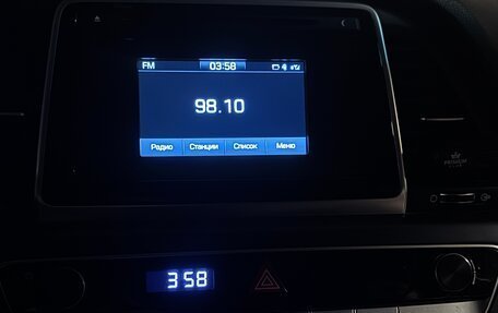 Hyundai Sonata VII, 2018 год, 1 390 000 рублей, 10 фотография