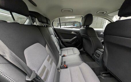 Mercedes-Benz GLA, 2015 год, 1 895 000 рублей, 14 фотография