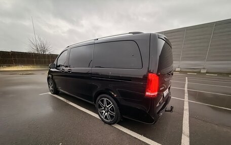 Mercedes-Benz V-Класс, 2020 год, 6 350 000 рублей, 4 фотография