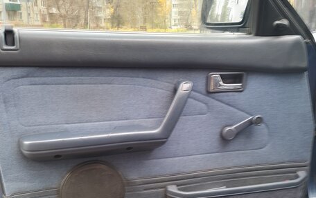 Mazda 626, 1990 год, 275 000 рублей, 17 фотография