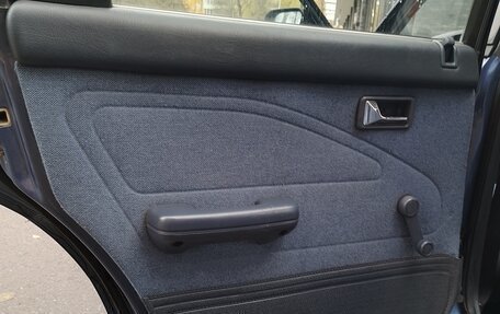 Mazda 626, 1990 год, 275 000 рублей, 18 фотография