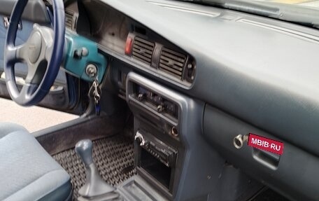 Mazda 626, 1990 год, 275 000 рублей, 14 фотография