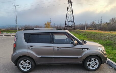 KIA Soul I рестайлинг, 2010 год, 850 000 рублей, 15 фотография