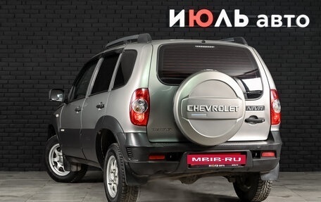 Chevrolet Niva I рестайлинг, 2014 год, 690 000 рублей, 7 фотография
