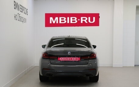 BMW 5 серия, 2020 год, 5 890 000 рублей, 4 фотография