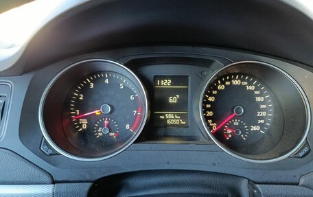 Volkswagen Jetta VI, 2015 год, 930 000 рублей, 18 фотография