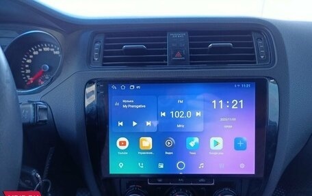 Volkswagen Jetta VI, 2015 год, 930 000 рублей, 21 фотография