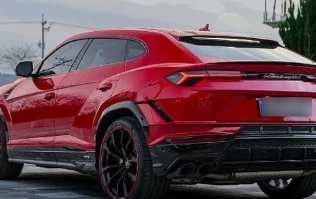 Lamborghini Urus I, 2024 год, 31 000 000 рублей, 4 фотография