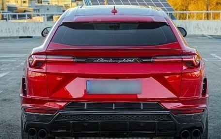 Lamborghini Urus I, 2024 год, 31 000 000 рублей, 5 фотография