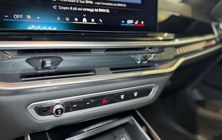 BMW X7, 2025 год, 13 000 000 рублей, 12 фотография