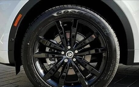 Jaguar E-Pace, 2024 год, 6 150 000 рублей, 12 фотография