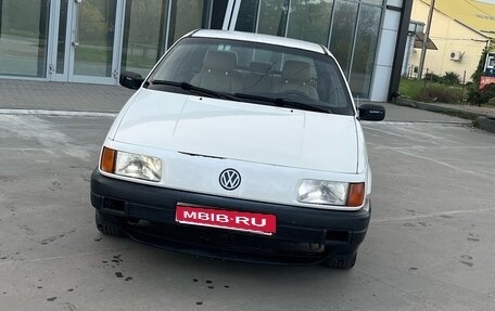 Volkswagen Passat B3, 1988 год, 200 000 рублей, 1 фотография