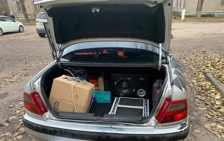 Mitsubishi Carisma I, 2003 год, 190 000 рублей, 4 фотография