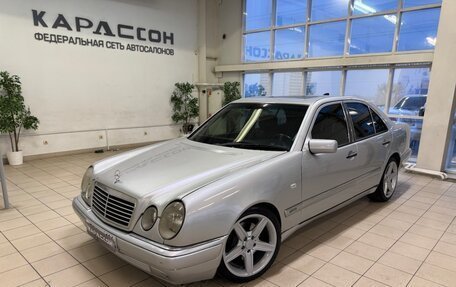 Mercedes-Benz E-Класс, 1997 год, 699 000 рублей, 1 фотография
