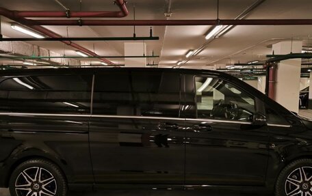 Mercedes-Benz V-Класс, 2023 год, 38 000 000 рублей, 6 фотография