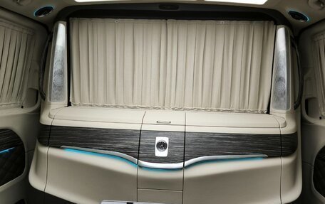 Mercedes-Benz V-Класс, 2023 год, 38 000 000 рублей, 14 фотография