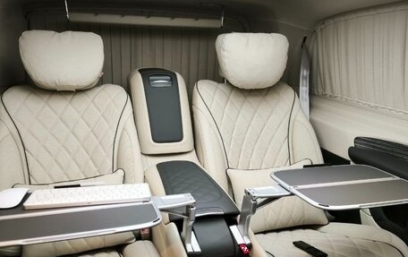 Mercedes-Benz V-Класс, 2023 год, 38 000 000 рублей, 17 фотография