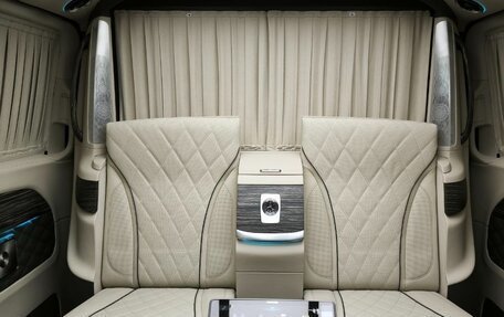 Mercedes-Benz V-Класс, 2023 год, 38 000 000 рублей, 24 фотография