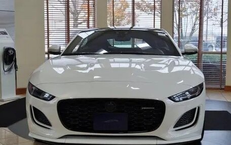 Jaguar F-Type I рестайлинг 2, 2024 год, 13 050 000 рублей, 2 фотография