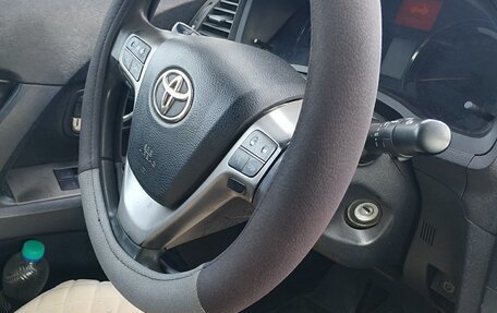 Toyota Avensis III рестайлинг, 2009 год, 7 фотография