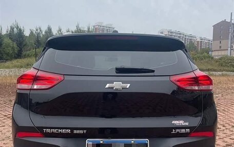 Chevrolet Trax, 2022 год, 1 365 000 рублей, 6 фотография