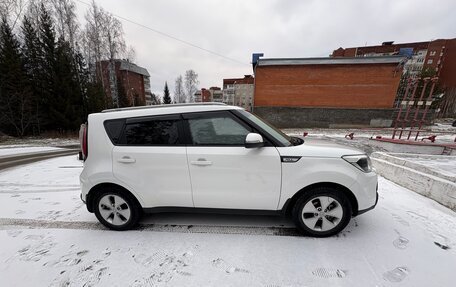 KIA Soul II рестайлинг, 2014 год, 1 320 000 рублей, 2 фотография