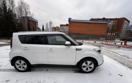KIA Soul II рестайлинг, 2014 год, 1 320 000 рублей, 3 фотография