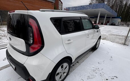 KIA Soul II рестайлинг, 2014 год, 1 320 000 рублей, 7 фотография