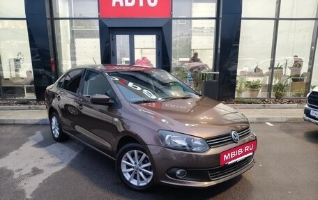 Volkswagen Polo VI (EU Market), 2015 год, 980 000 рублей, 3 фотография