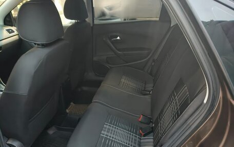 Volkswagen Polo VI (EU Market), 2015 год, 980 000 рублей, 11 фотография