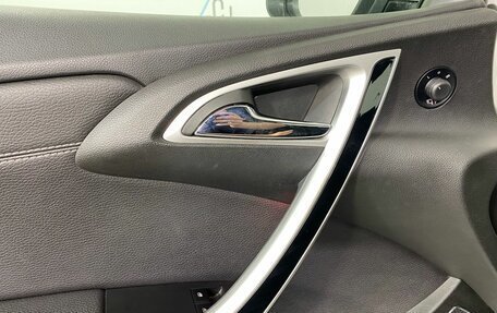 Opel Astra J, 2013 год, 597 000 рублей, 17 фотография