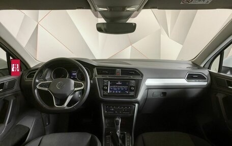 Volkswagen Tiguan II, 2021 год, 3 095 000 рублей, 14 фотография