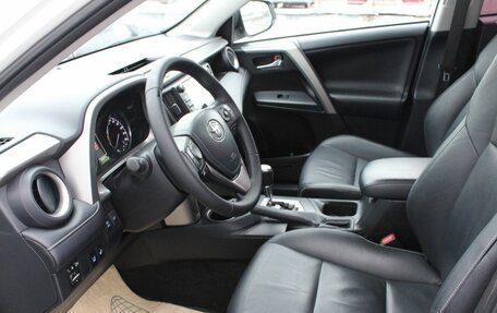 Toyota RAV4, 2017 год, 2 275 000 рублей, 17 фотография