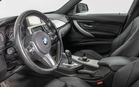 BMW 3 серия, 2018 год, 2 760 000 рублей, 10 фотография