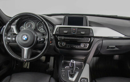 BMW 3 серия, 2018 год, 2 760 000 рублей, 13 фотография