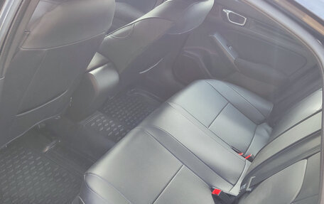 Honda Civic, 2022 год, 2 550 000 рублей, 10 фотография