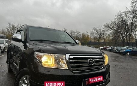 Toyota Land Cruiser 200, 2011 год, 3 050 000 рублей, 6 фотография