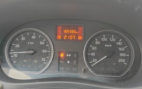 Renault Logan I, 2011 год, 499 999 рублей, 6 фотография