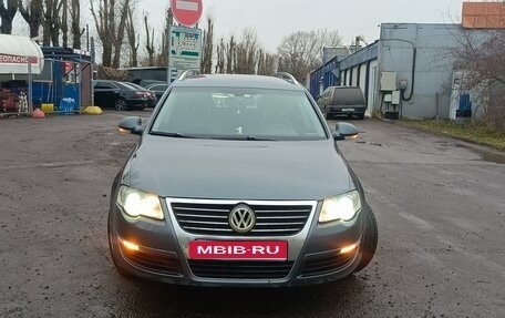 Volkswagen Passat B6, 2009 год, 700 000 рублей, 1 фотография