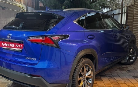 Lexus NX I, 2016 год, 2 950 000 рублей, 6 фотография