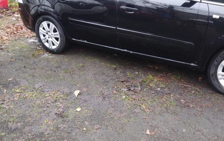 Opel Zafira B, 2005 год, 675 000 рублей, 4 фотография