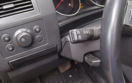 Opel Zafira B, 2005 год, 675 000 рублей, 13 фотография