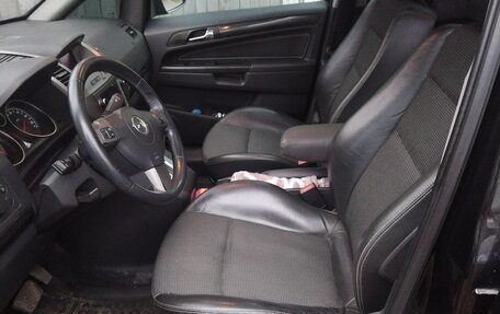 Opel Zafira B, 2005 год, 675 000 рублей, 19 фотография