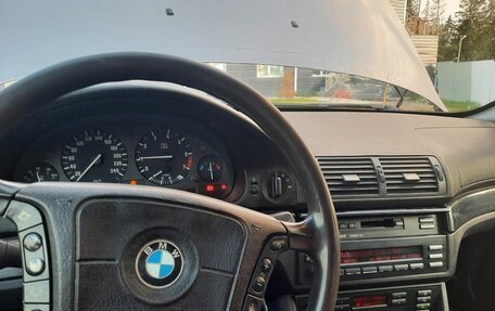 BMW 5 серия, 1996 год, 200 000 рублей, 4 фотография