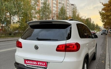 Volkswagen Tiguan I, 2012 год, 1 895 000 рублей, 6 фотография
