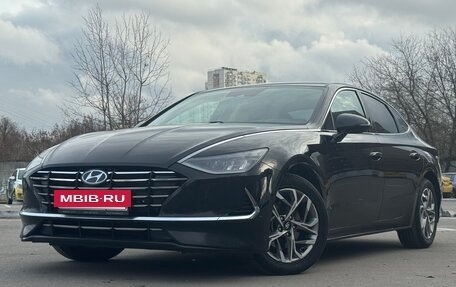 Hyundai Sonata VIII, 2021 год, 2 650 000 рублей, 7 фотография