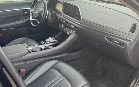 Hyundai Sonata VIII, 2021 год, 2 650 000 рублей, 16 фотография